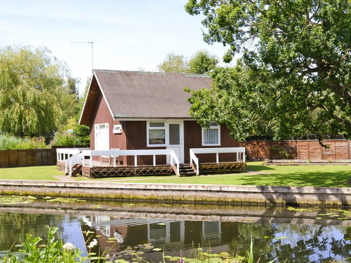Silver Birches holiday cottage from the river Bure